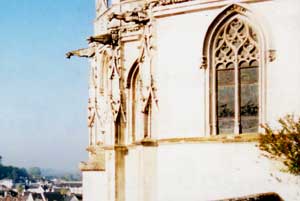 Le Château d'Amboise: Chappelle Saint Hubert - La Chapelle est la tombe de Léonard de Vinci - photographie: Francesco Saverio ALESSIO, © copyright 2002