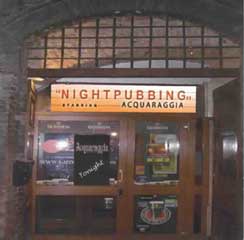 Acquaraggia: copertina del disco Nightpubbing, 2004; Associazione Musicale Tutti sul Palco.